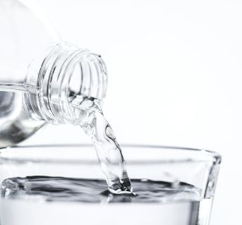 Six Reasons Why Children Should Drink Distilled Water